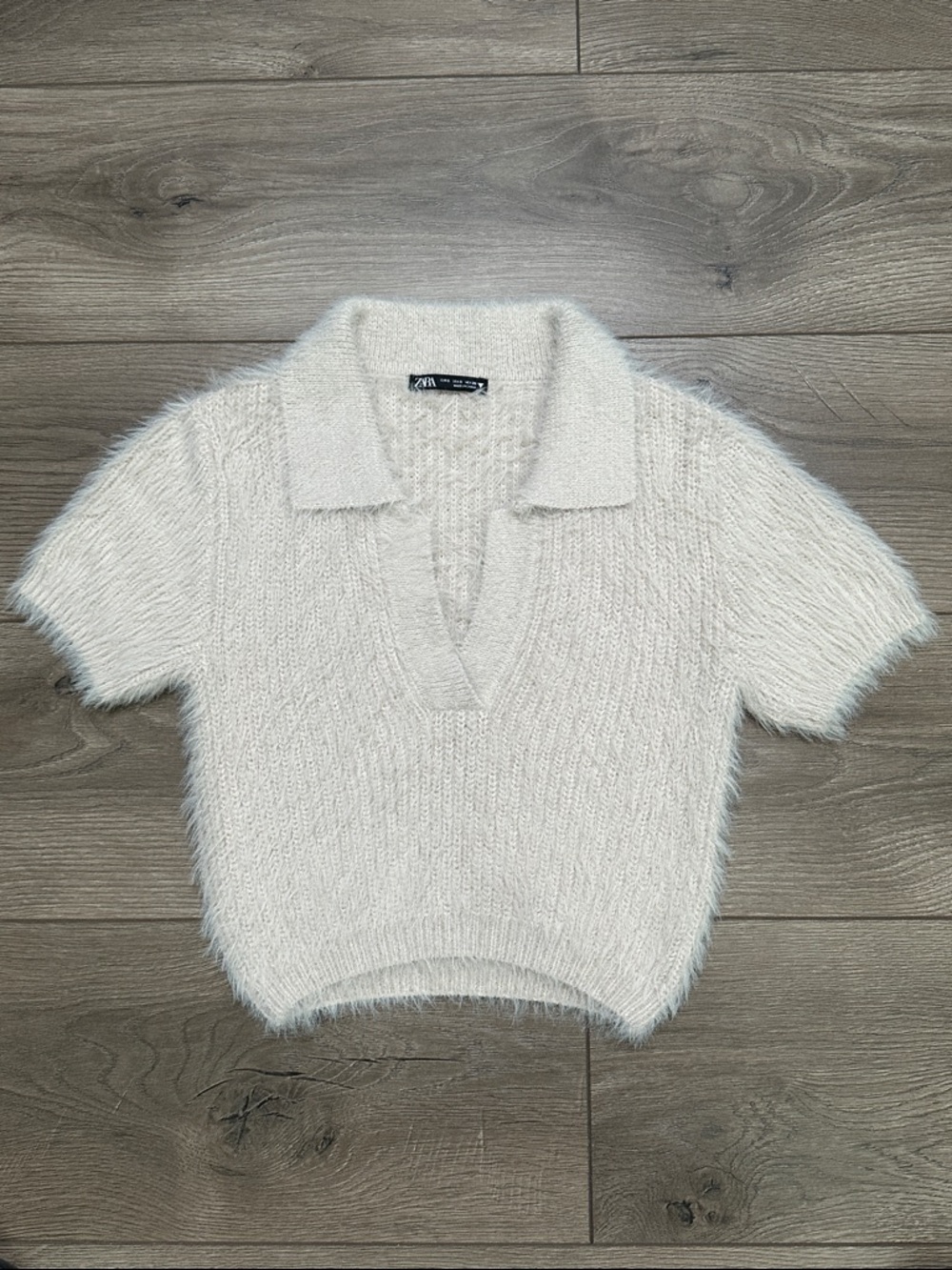 Zara‎ Fuzzy Crop Knit Polo Sweater Beige Cream Size Small